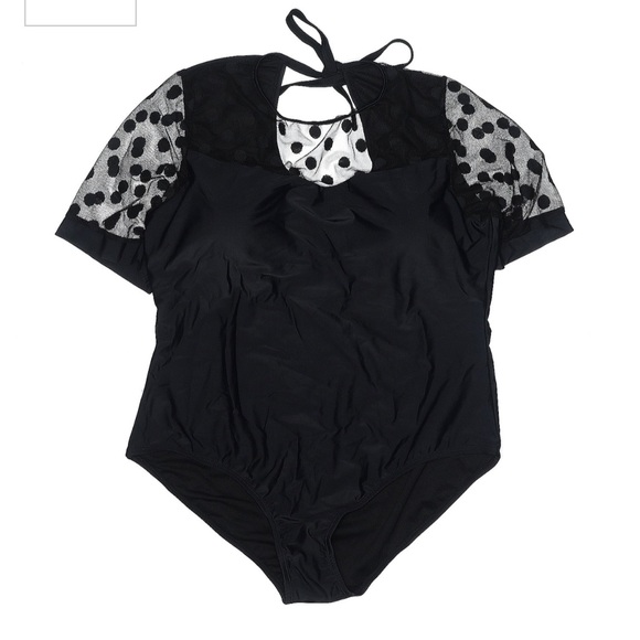 Meet Curve one piece swimsuit - Picture 3 of 6